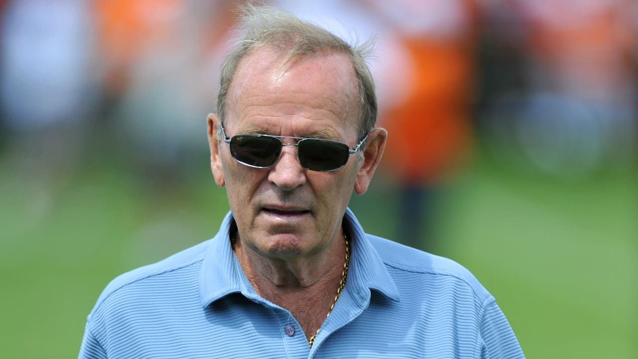 pat-bowlen-102518