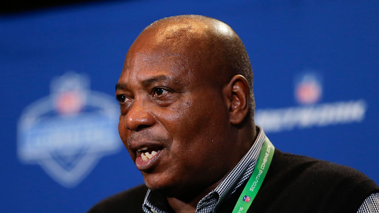 Newsome-Ozzie-160406-SL.jpg