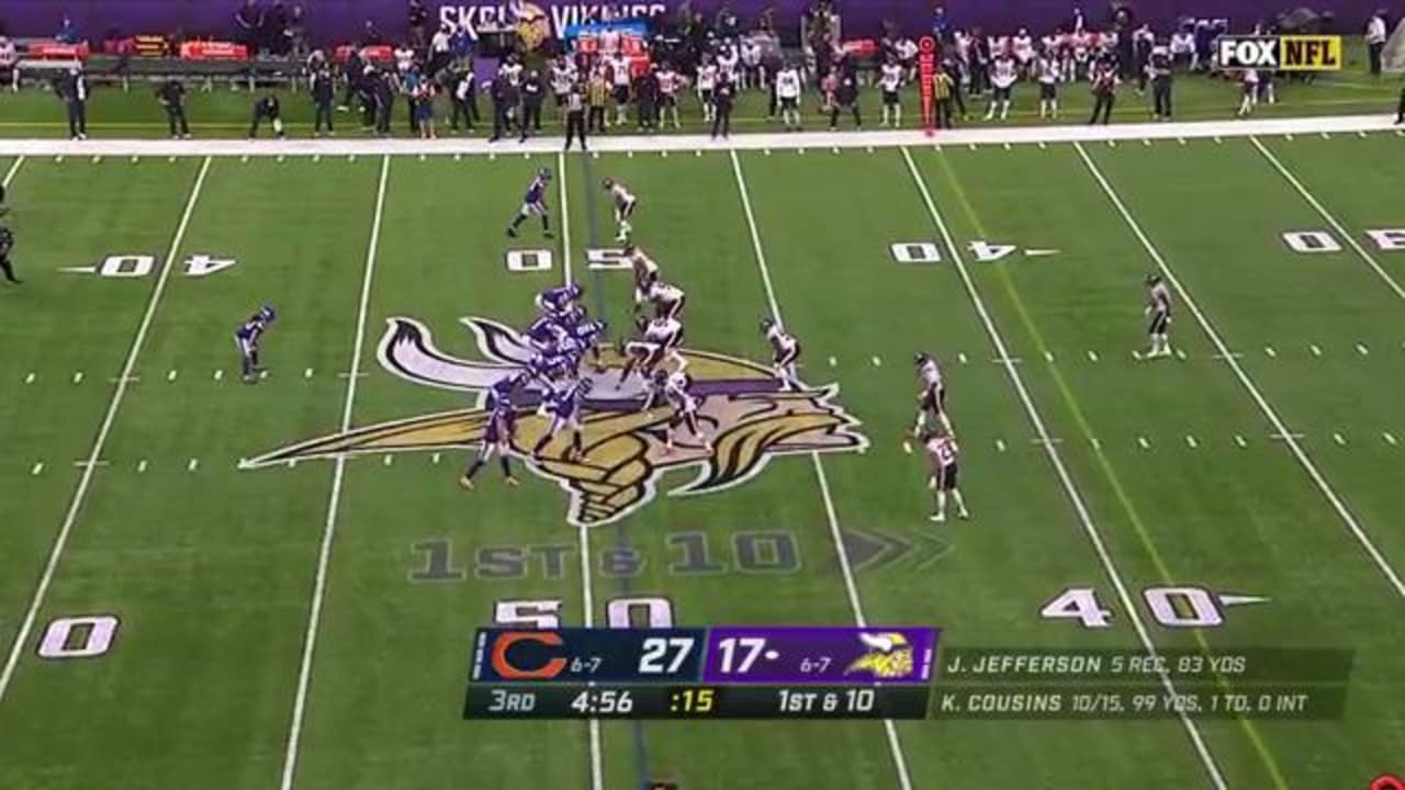 Minnesota Vikings tight end Tyler Conklin shows off wheels during 30