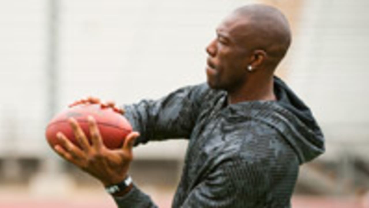 39-year-old Terrell Owens is a perfect fit for the Patriots