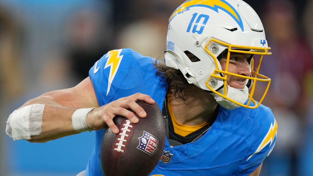 Can'tMiss Play Los Angeles Chargers quarterback Justin Herbert