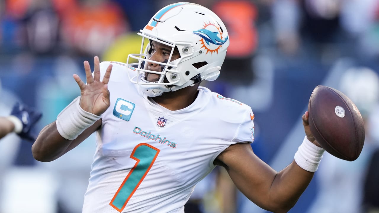 Fantasy Football Start/Sit for Dolphins vs Bengals: Start Tua Tavovailoa,  Sit Tyler Boyd