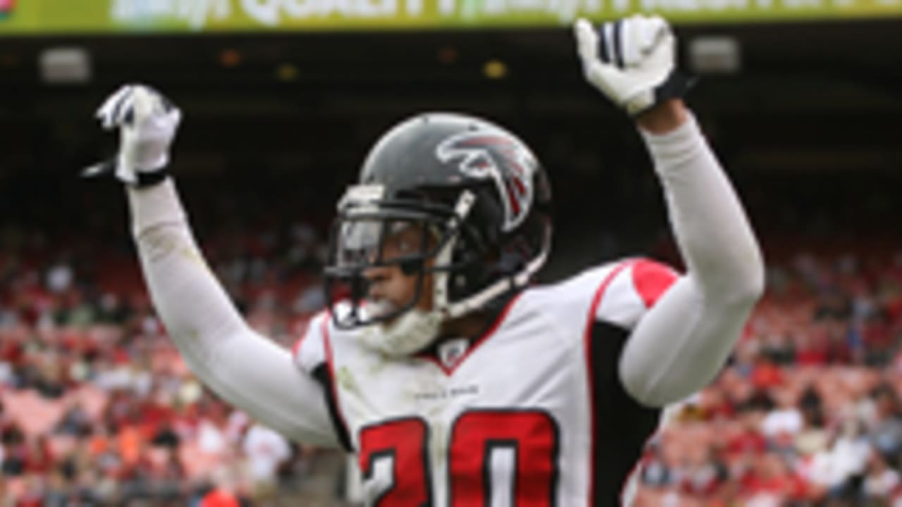 Brent Grimes cashes in on 4-year deal with Dolphins