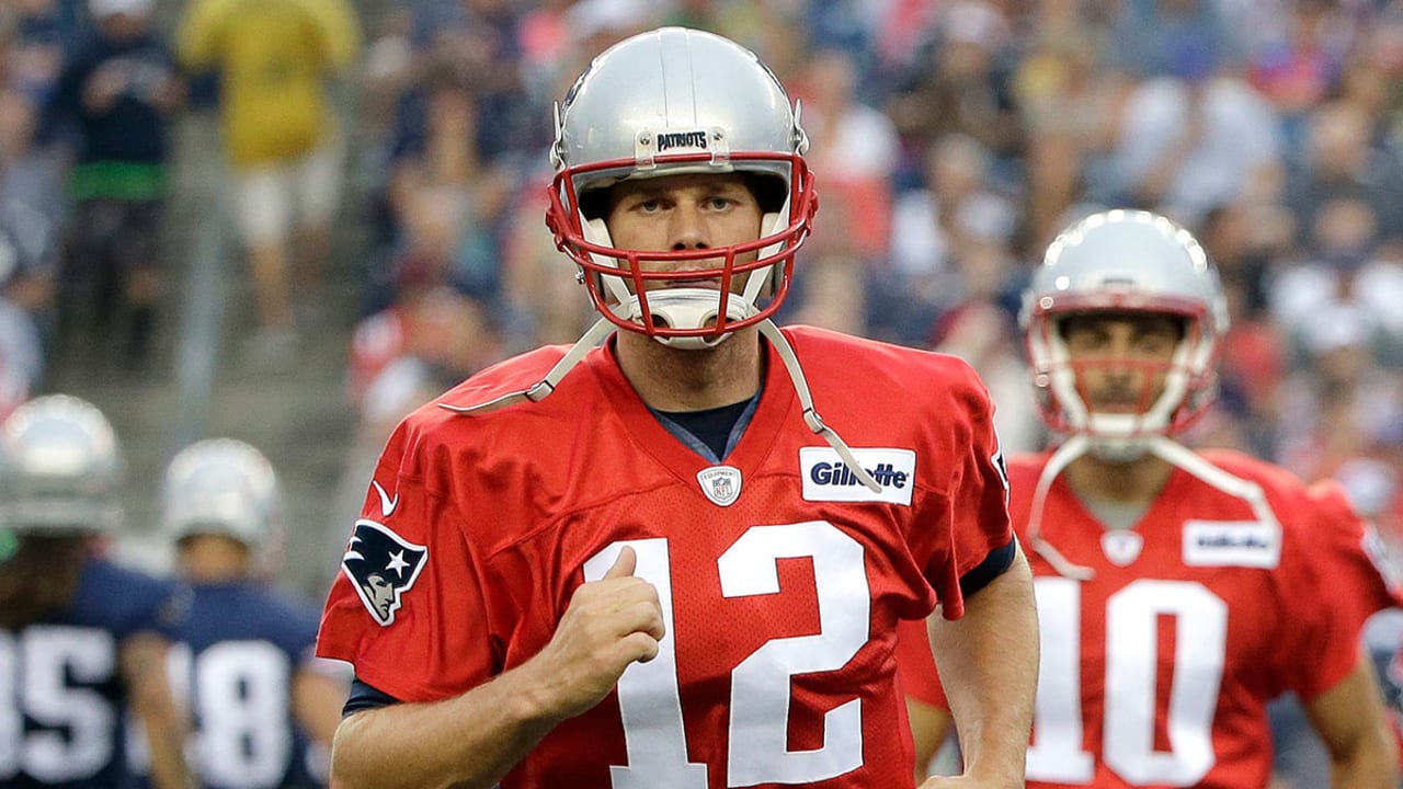 Tom-Brady-160805-sl.jpg