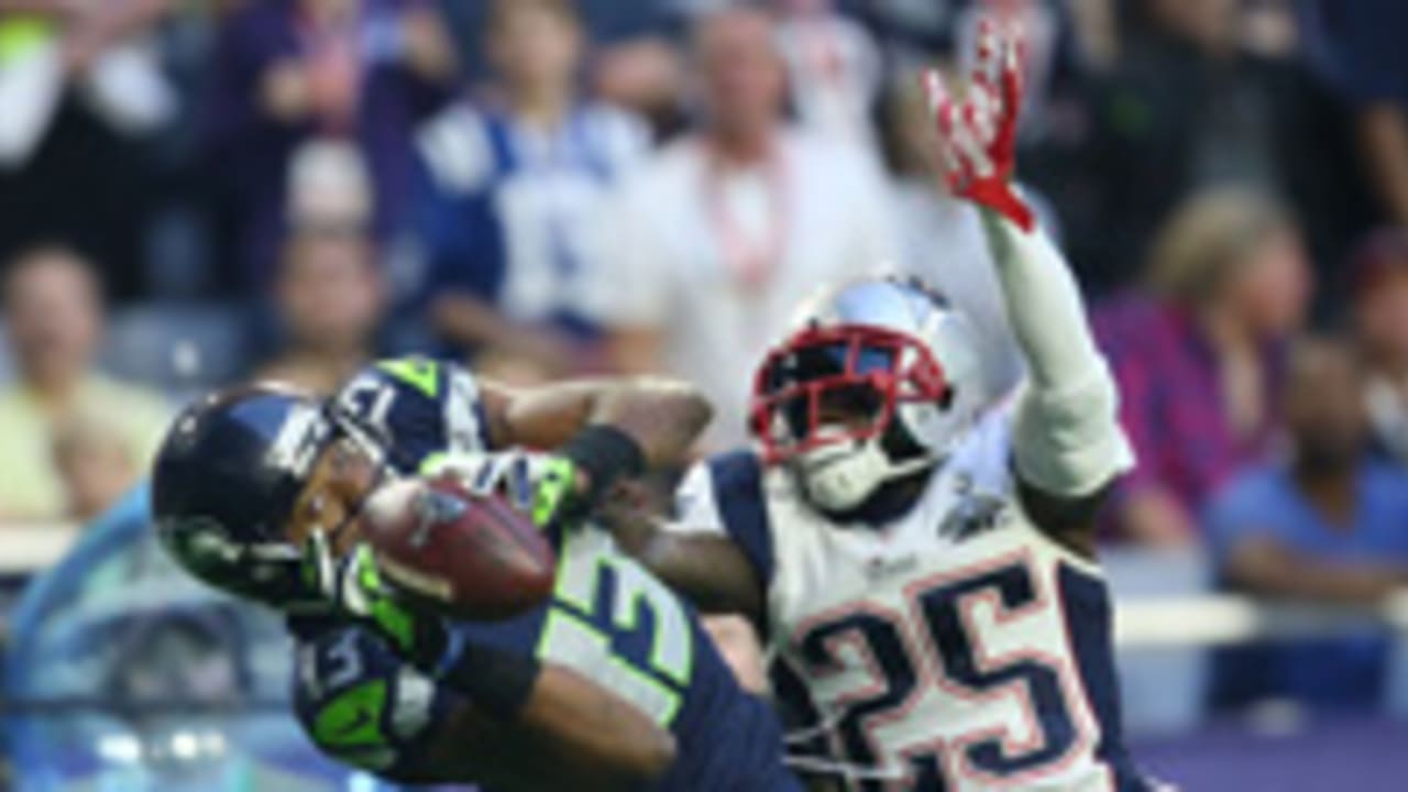 AP PHOTOS: Thrills - and agony - as Rams win Super Bowl