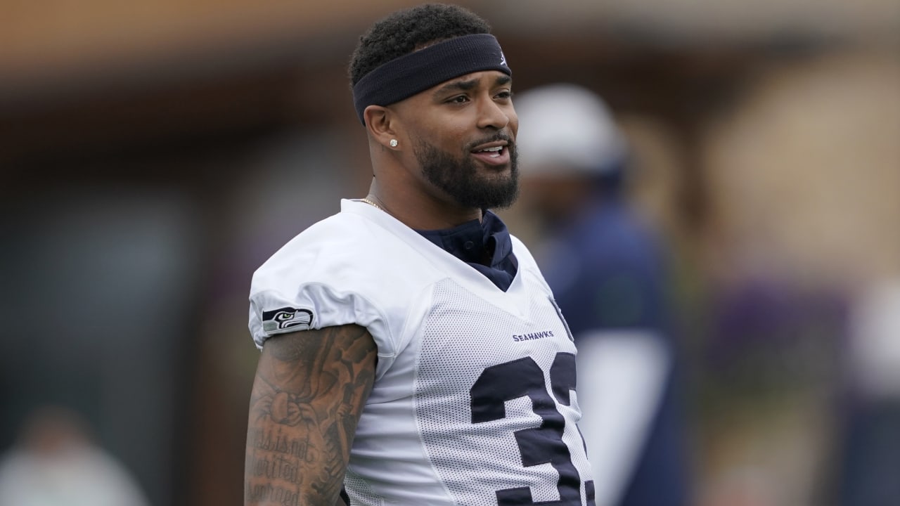 Jamal Adams' return to Seahawks tarnished by costly penalty and defense's  poor performance