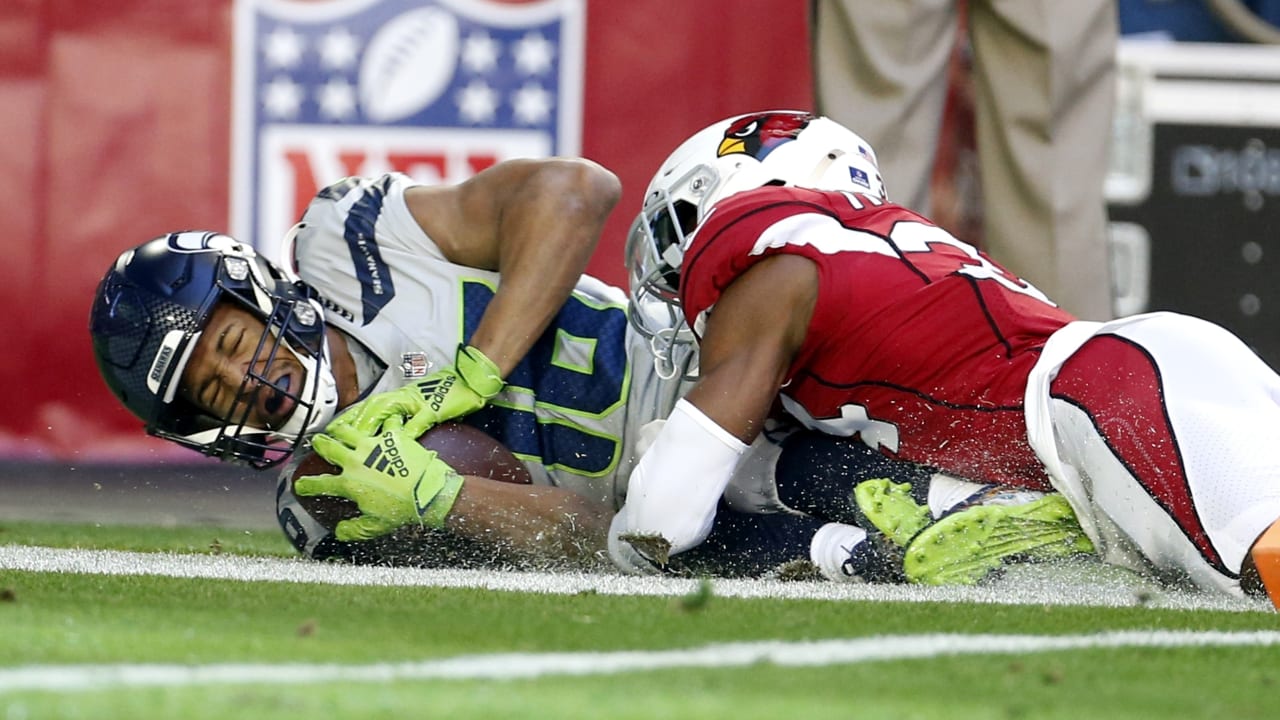 Magic plays' with Russell Wilson punctuate Tyler Lockett's under