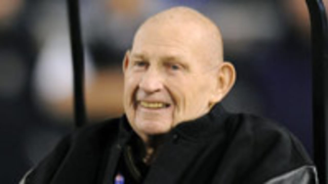 Hall of Fame defensive tackle Art Donovan dead at 89 - Sports Illustrated