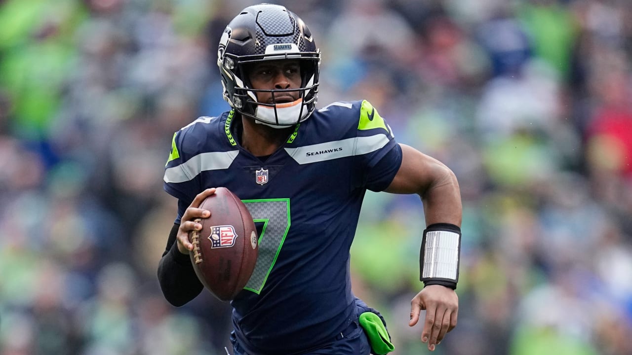 Broncos vs. Seahawks final score, results: Geno Smith overshadows Russell  Wilson in stunning Seahawks victory