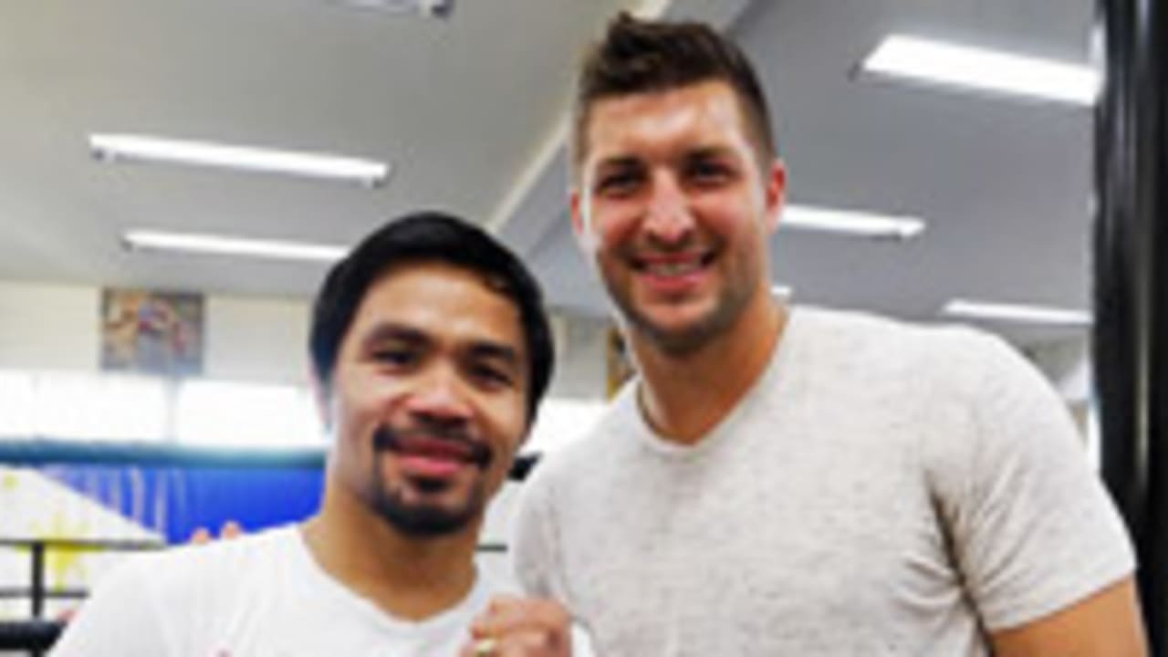 Tim-Tebow-SL-150322