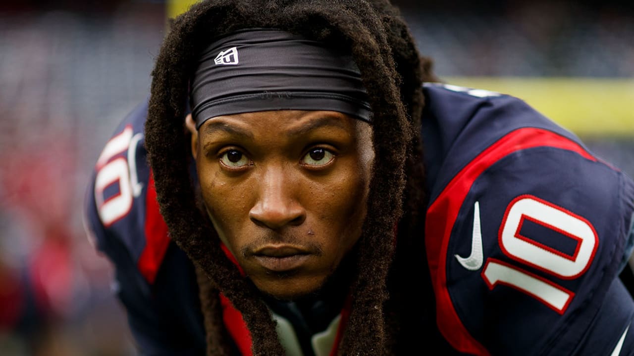 Cards have talked contract with DeAndre Hopkins' reps.