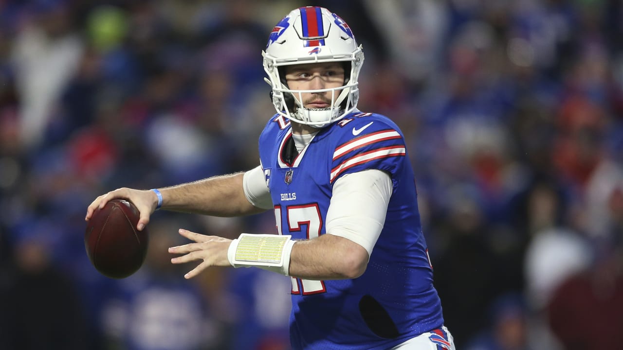 WATCH: GMFB breaks down Buffalo Bills QB Josh Allen's year ahead