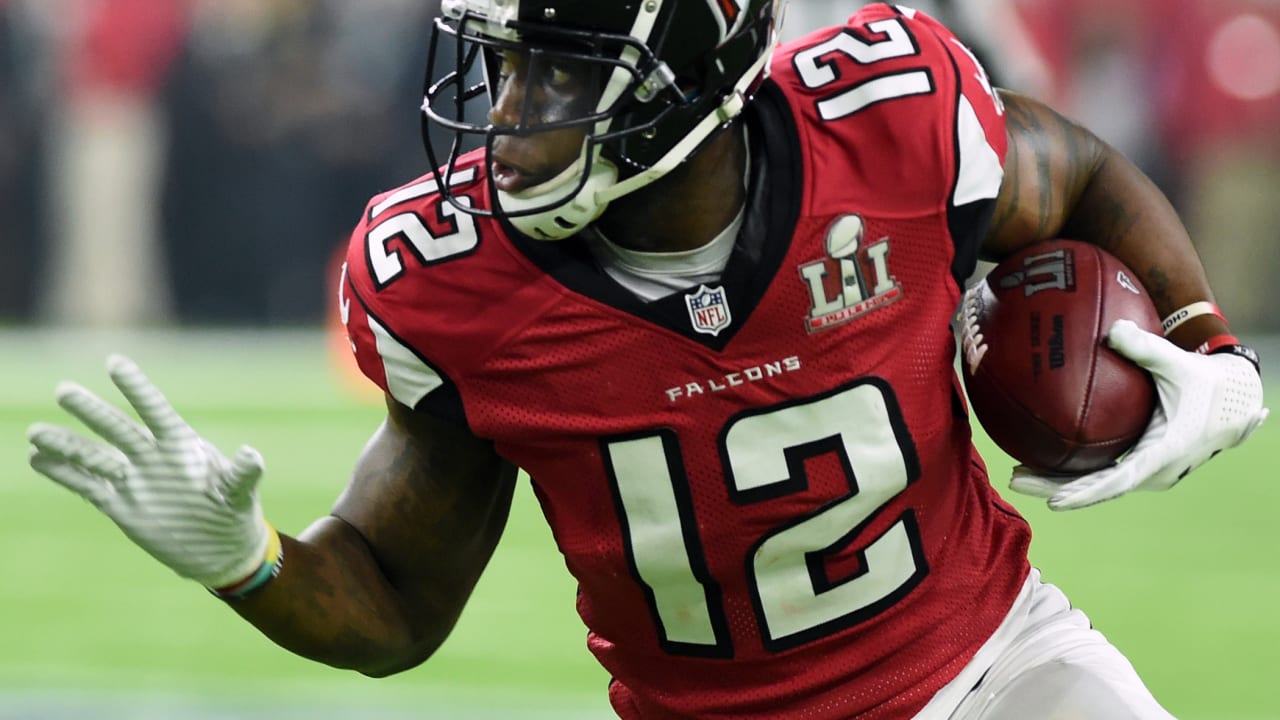 Miami Dolphins, Mohamed Sanu agree to deal