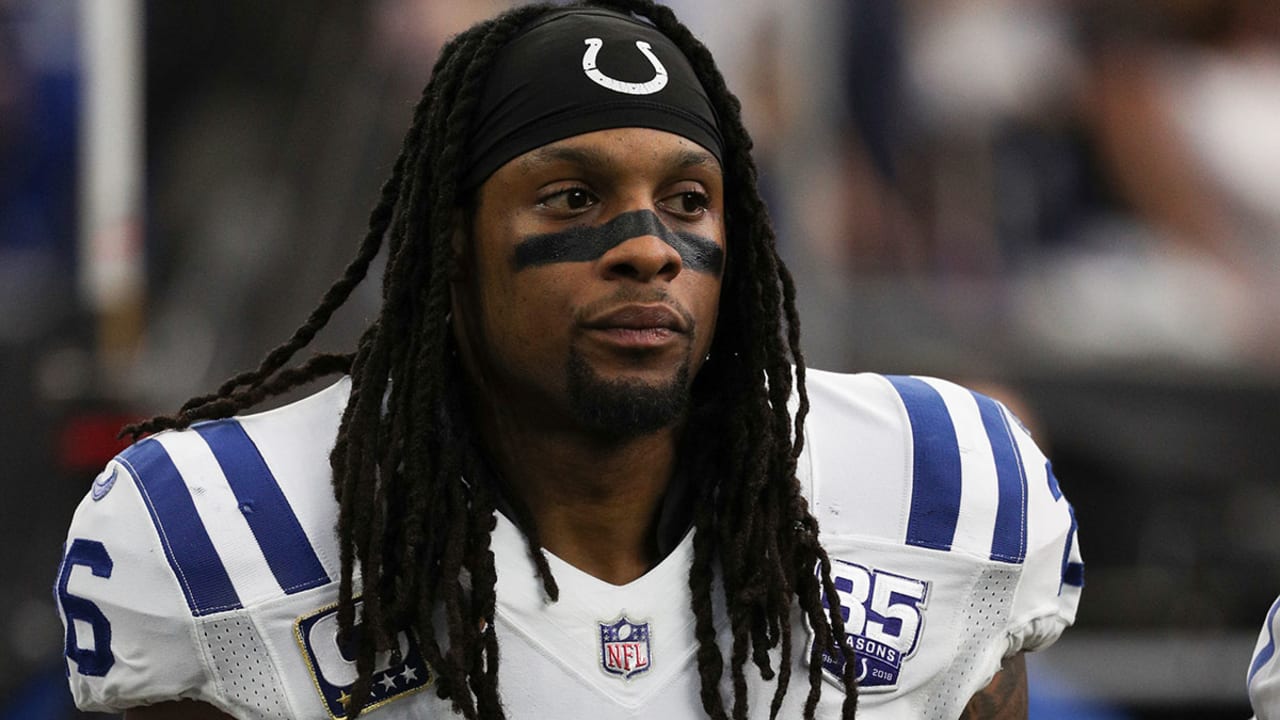 Indianapolis Colts re-sign vet safety Clayton Geathers