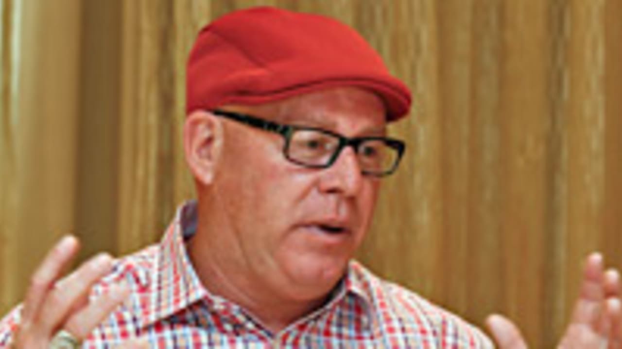 Bruce Arians and his place among the men of many hats