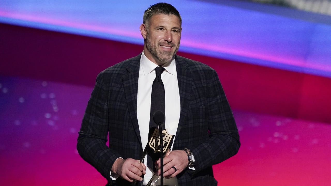 NFL Coach of the Year odds: Will Titans' Mike Vrabel repeat, or a