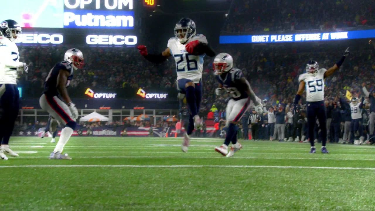 New England Patriots cornerback Logan Ryan, left, and linebacker