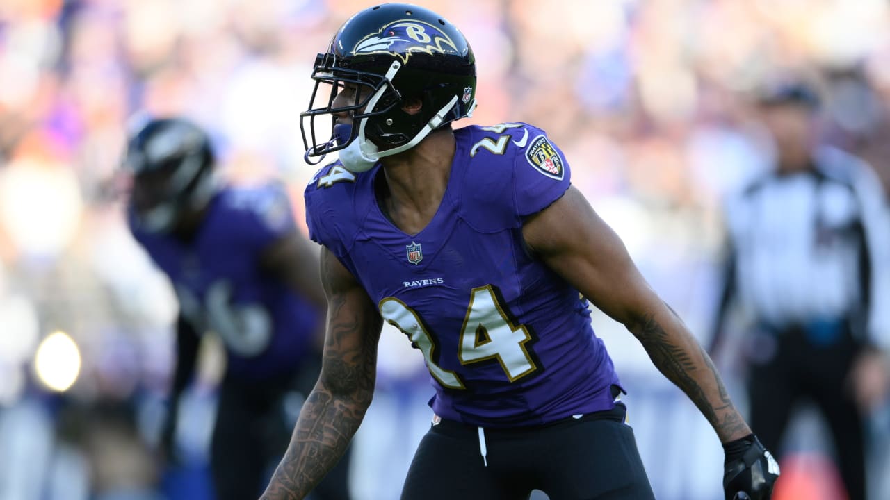 Ravens' John Harbaugh Doesn't Rule Out Return Of Cb Marcus Peters: 'don 