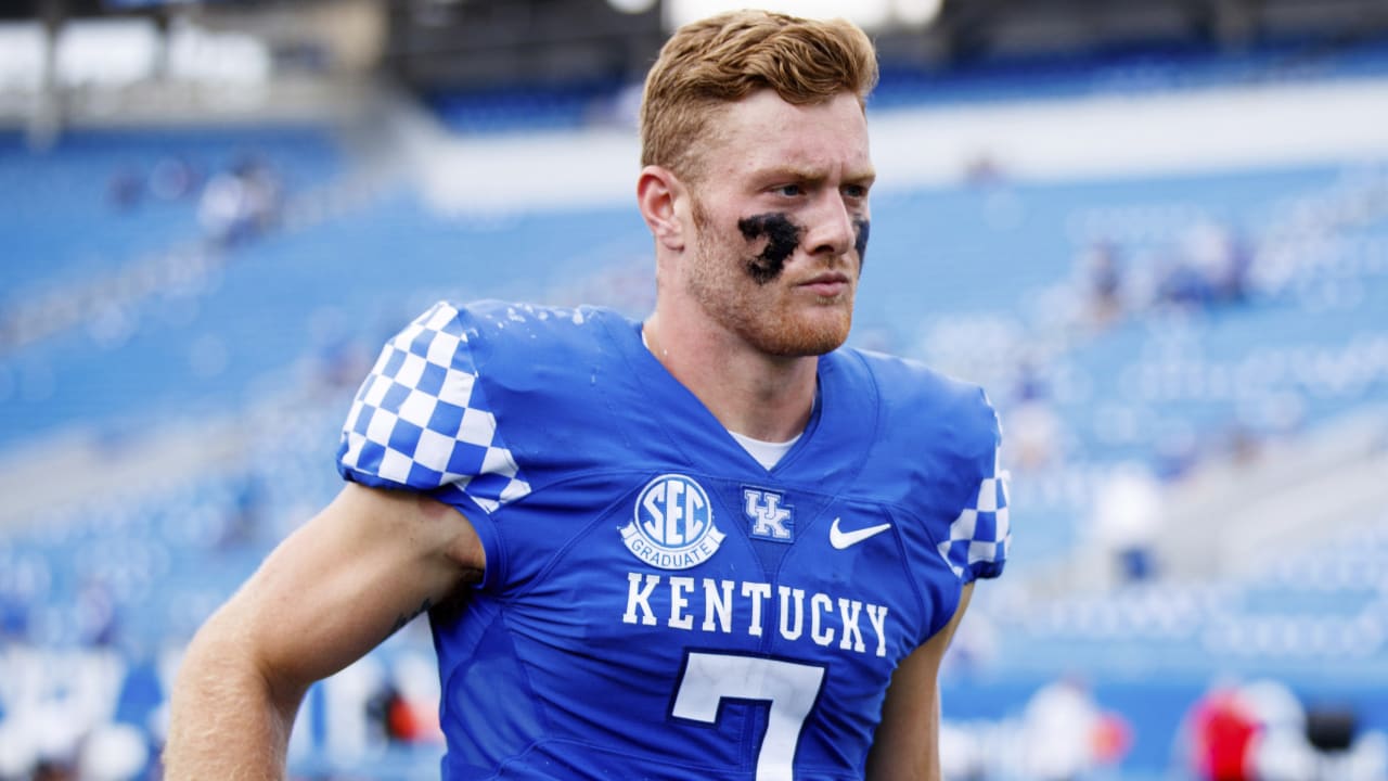 Tennessee Titans select quarterback Will Levis with the No. 33 pick in ...