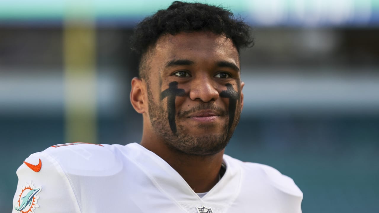 Dolphins upset Ravens with Tua Tagovailoa entering in relief