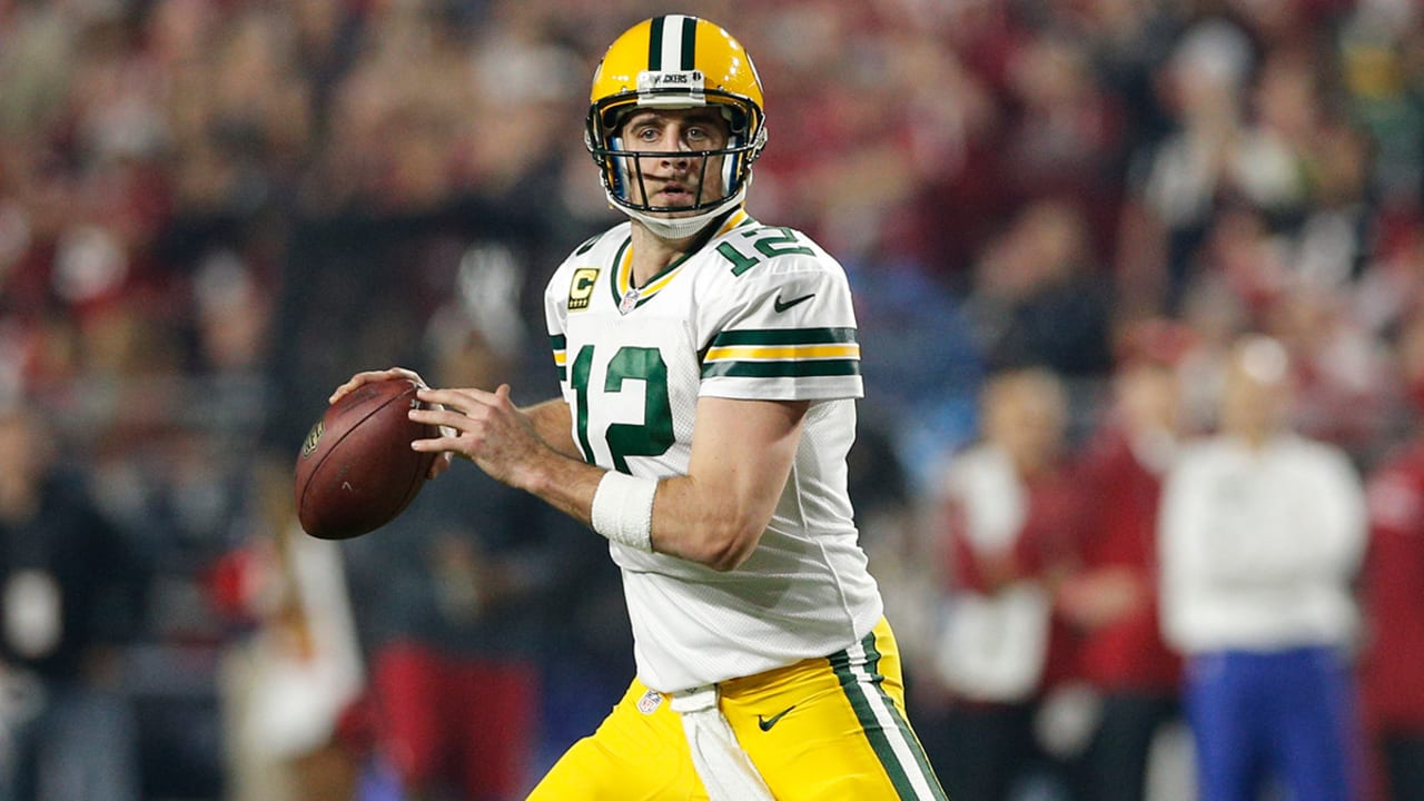 aaron-rodgers-160414-sl