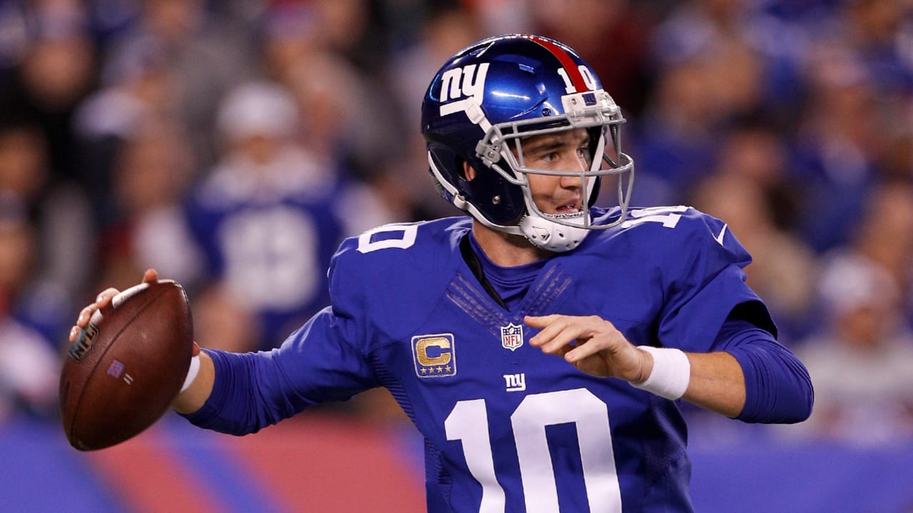 Eli-Manning-161114-Spot.jpg