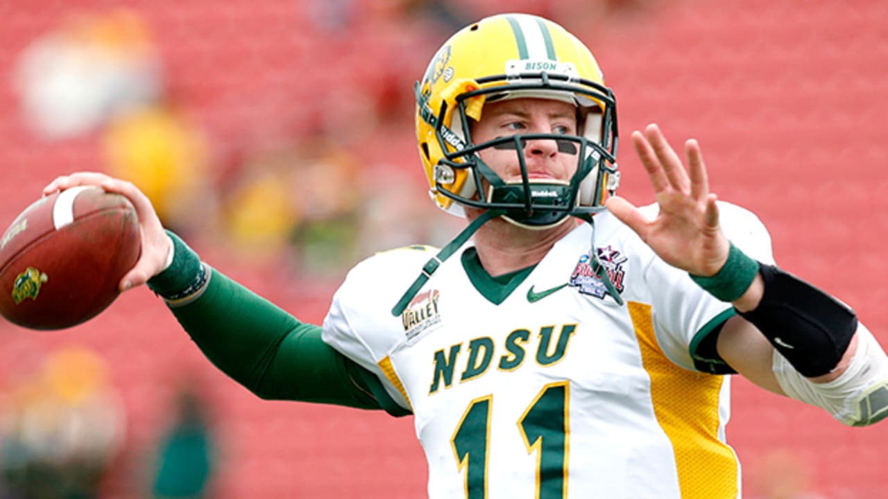 Carson Wentz - 2015 - Football - NDSU