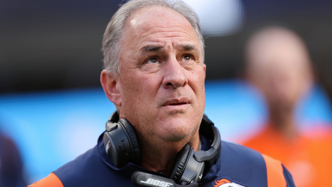 Denver Broncos dismiss head coach Vic Fangio after third straight year  missing playoffs