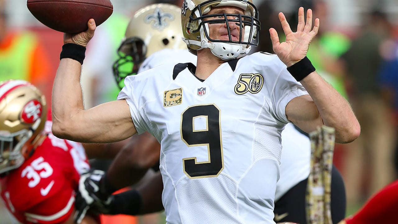 brees-161130-sl.jpg