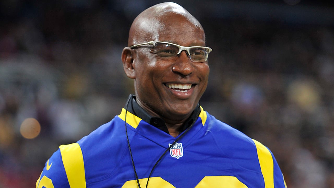 Eric Dickerson: Rams great signs one-day contract - Sports Illustrated