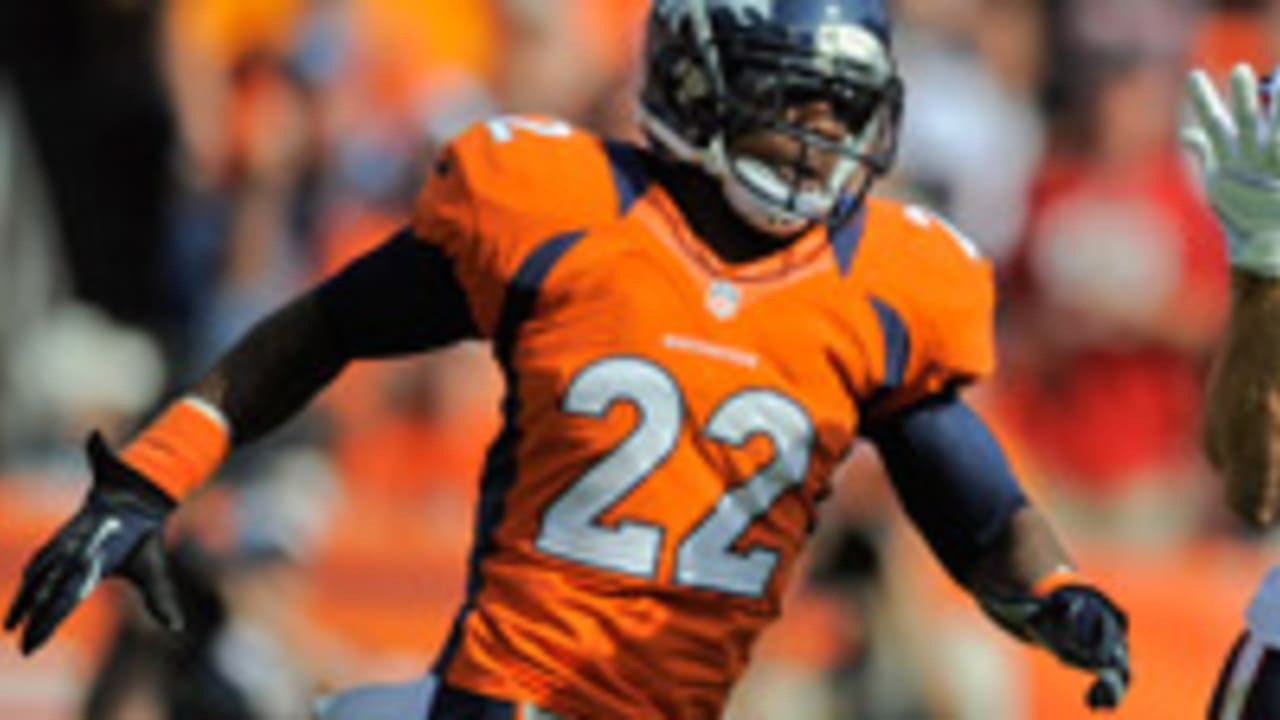tracy-porter-121025-spot.jpg