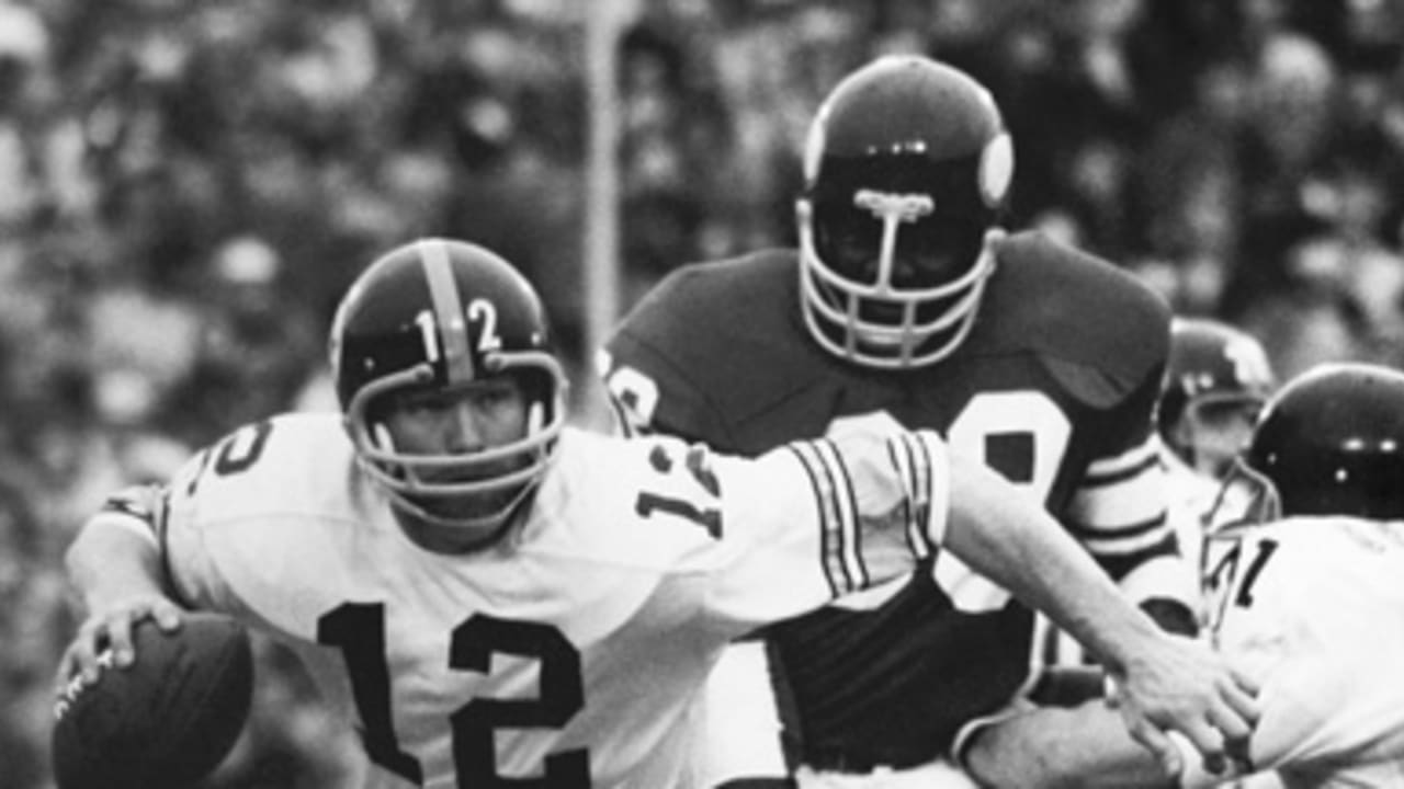 Super Bowl IX – Pittsburgh Steelers vs Minnesota Vikings – January