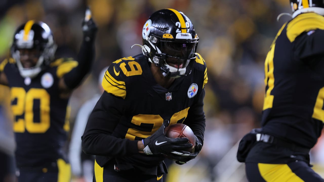 Can'tMiss Play Pittsburgh Steelers cornerback Levi Wallace's bigtime