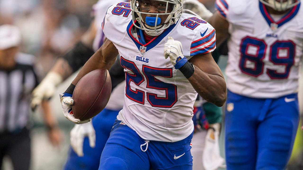 McCoy-LeSean-160404-SL.jpg