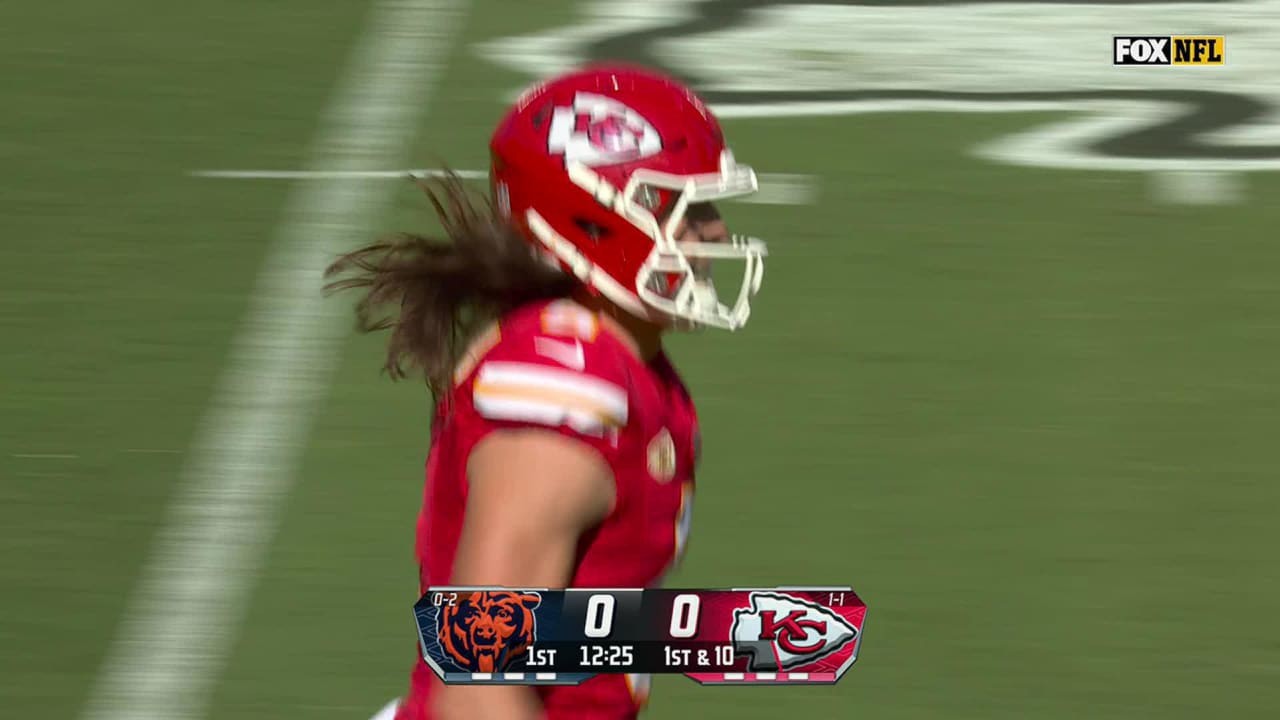 Kansas City Chiefs punter Tommy Townsend delivers coffin-corner punt of a  lifetime vs. Bears