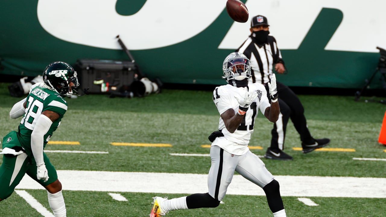 East Rutherford, New Jersey, USA. 6th Dec, 2020. Las Vegas Raiders wide  receiver Henry Ruggs III (11) in action against New York Jets free safety  Marcus Maye (20) during the NFL game