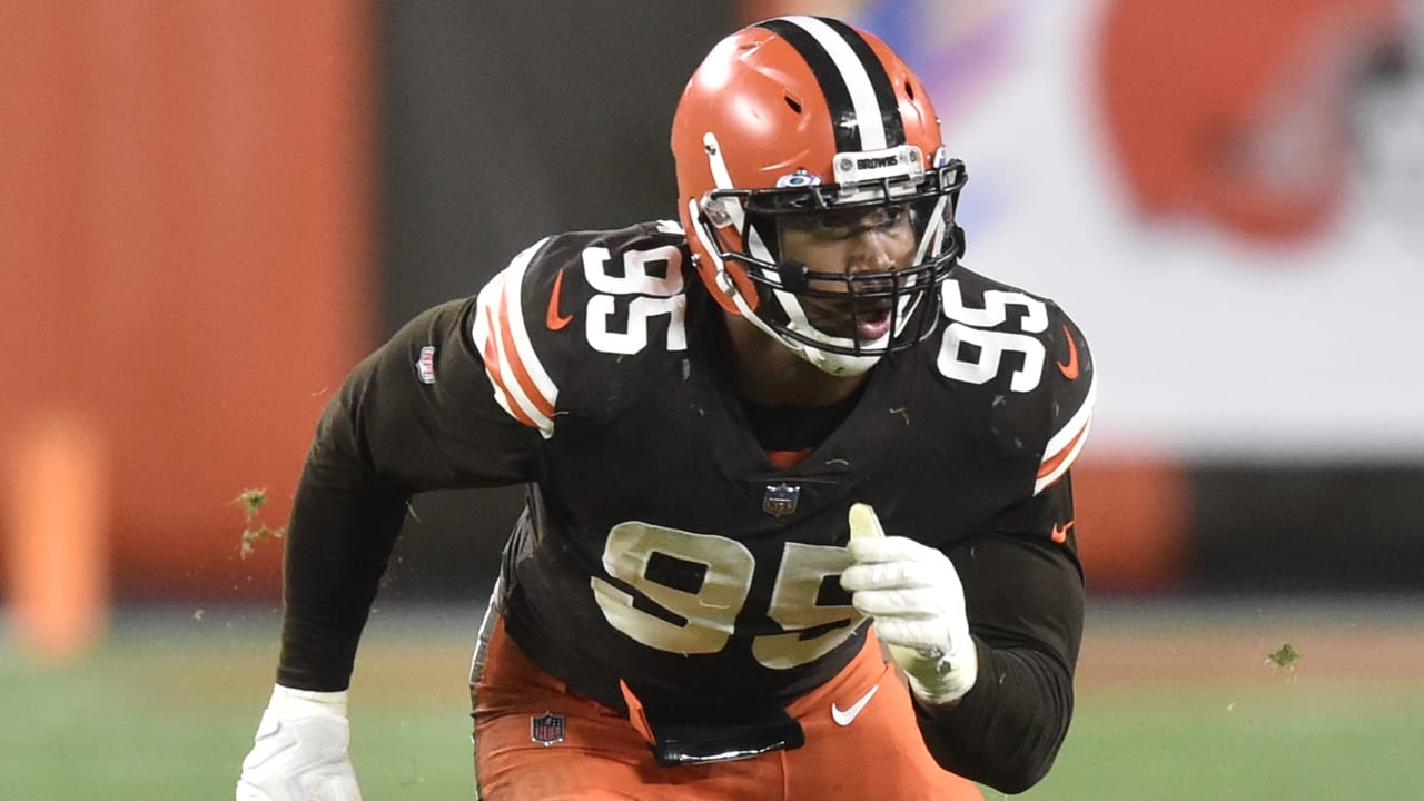 NFL Network's Willie McGinest on Cleveland Browns defensive end Myles ...