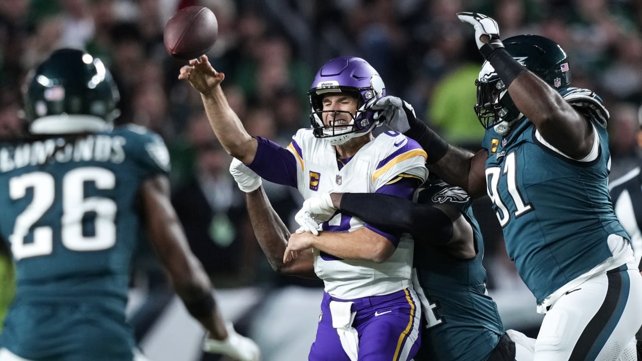 Philadelphia Eagles defensive end Josh Sweat in action during the