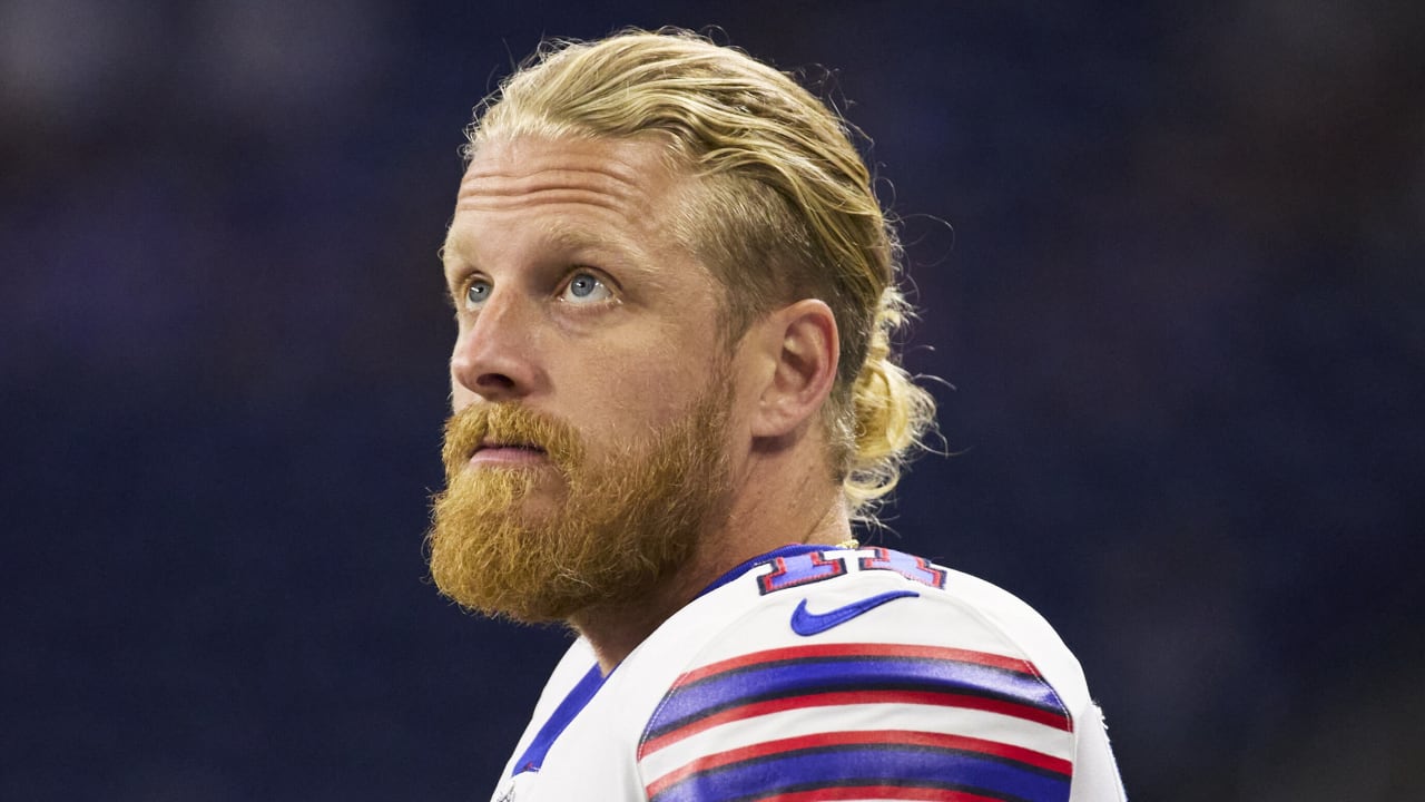 Wide receiver Cole Beasley returning to Buffalo Bills