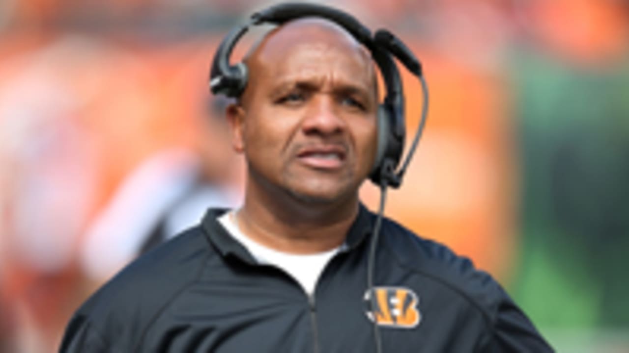 Hue Jackson-150102-Spot.jpg