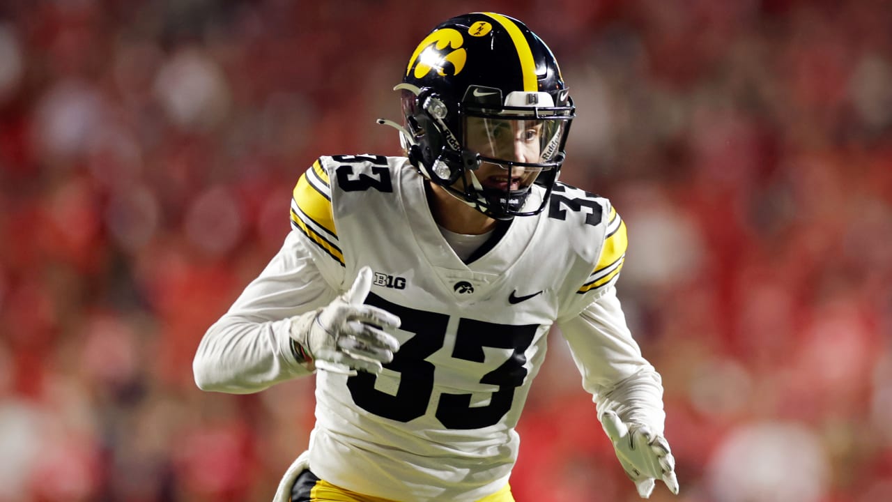 Iowa CB Riley Moss drafted #83 overall by Denver Broncos