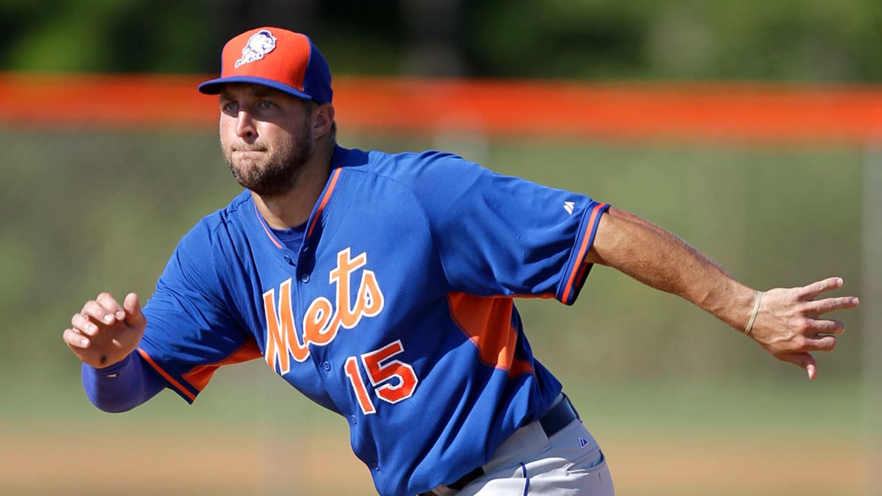 tebow-170309-sl
