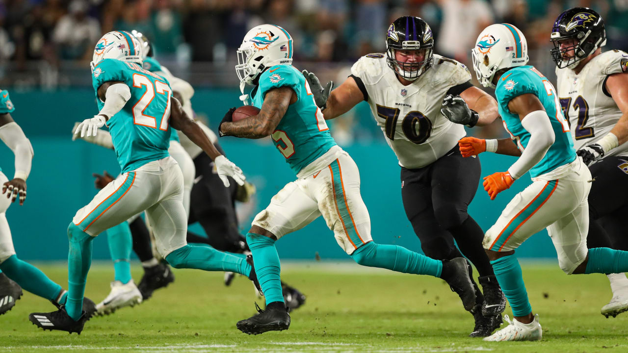 Baltimore Ravens 10-22 Miami Dolphins: Xavien Howard scores fumble return  touchdown to break open defensive battle, NFL News