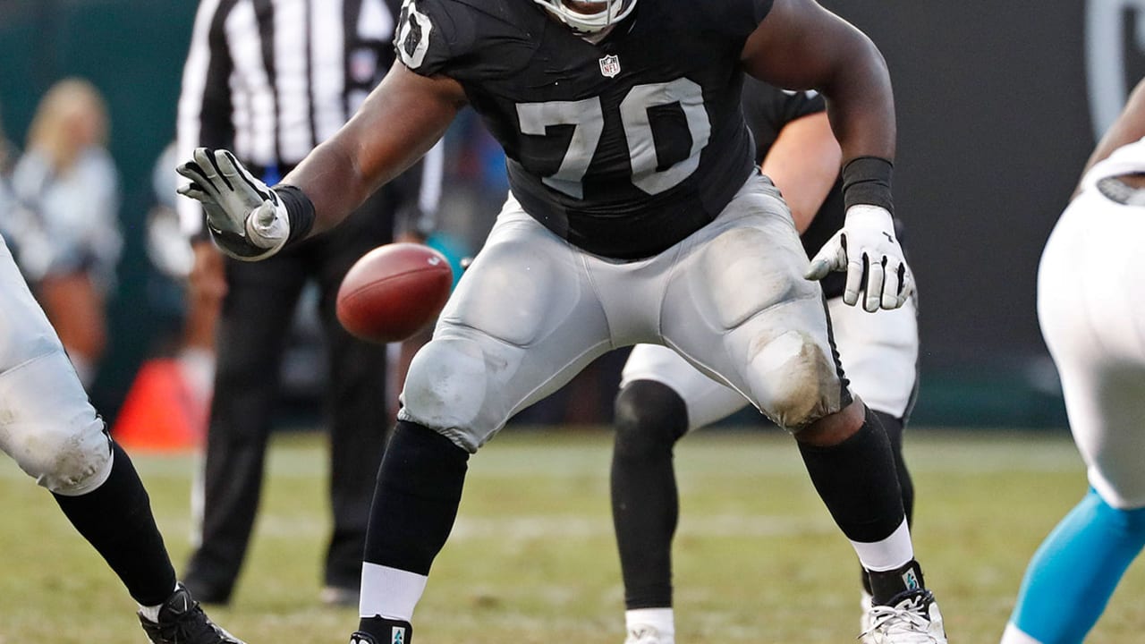 kelechi-osemele-161208-sl
