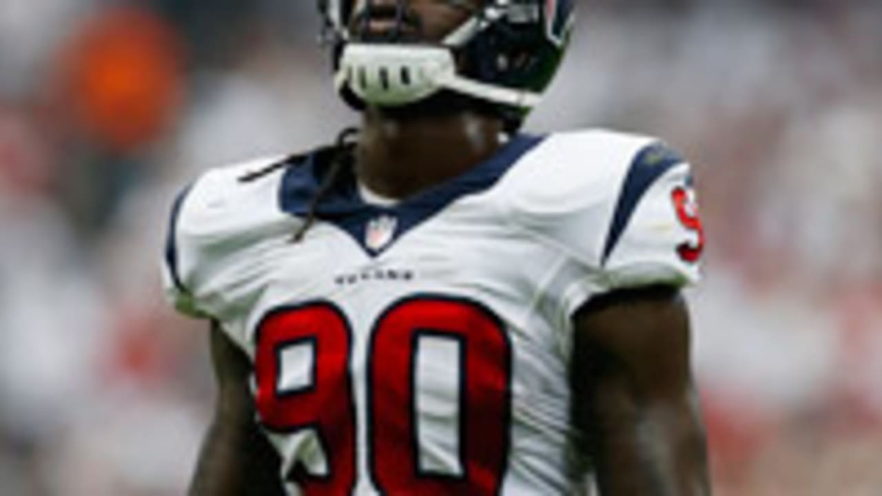 jadeveon-clowney-140908-spot.jpg