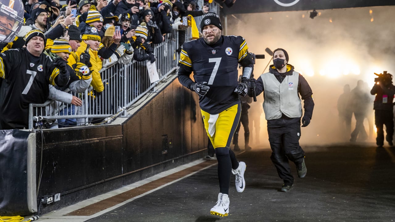 Steelers top Browns to stay in playoff mix as Roethlisberger plays presumed  final home game