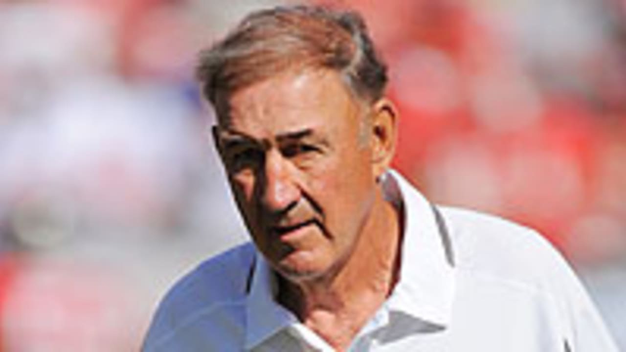 Monte-Kiffin-130115-Spot.jpg