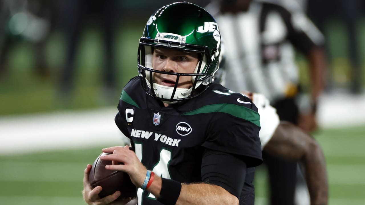 New York Jets QB Sam Darnold will start vs. Bills barring any setbacks