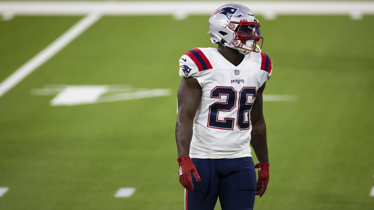 Patriots RB Sony Michel continues to be 'team player' after demotion