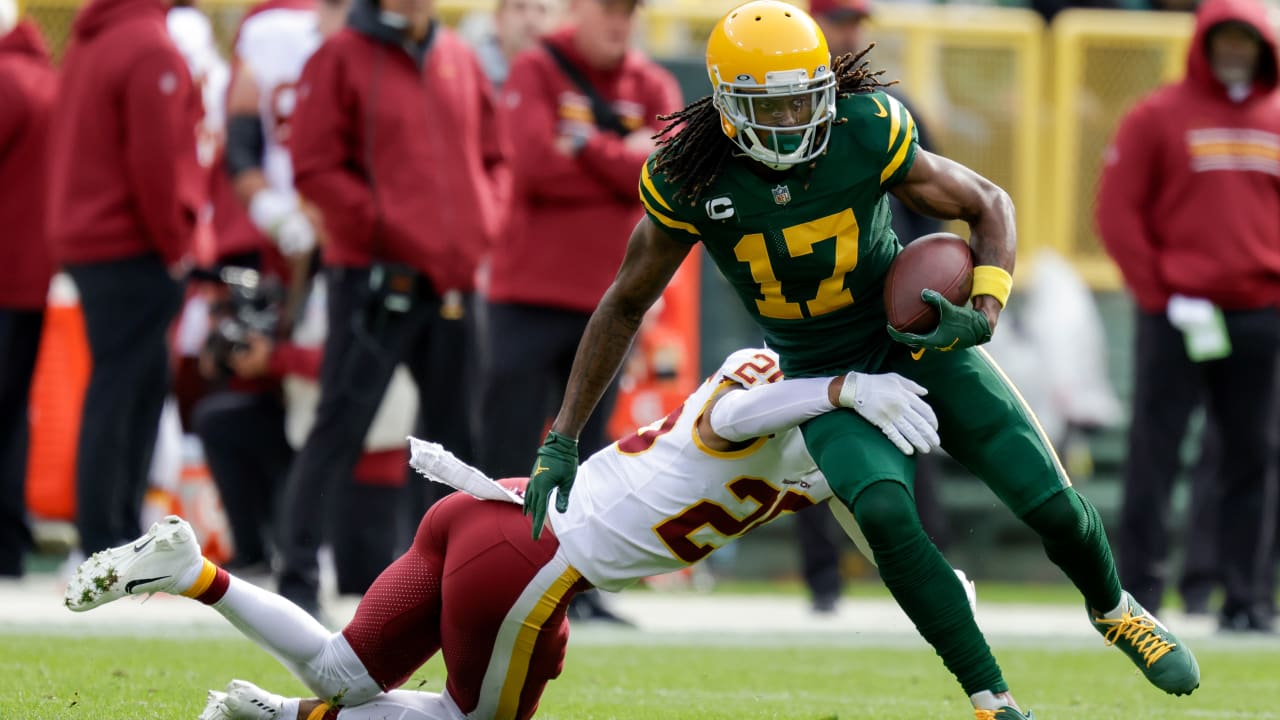 Davante Adams mic'd up during 2023 Pro Bowl Flag Football: 'Snoop